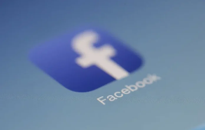 how to turn on dark mode on facebook app